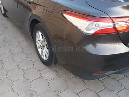 Toyota Camry 2018 года за 11 500 000 тг. в Караганда – фото 3