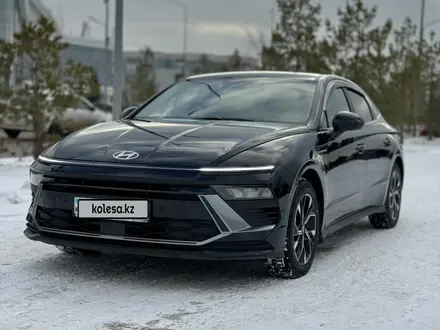 Hyundai Sonata 2023 года за 13 100 000 тг. в Караганда