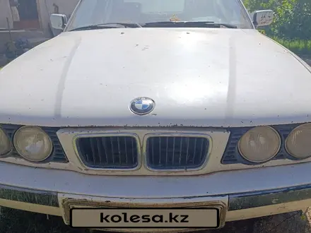 BMW 518 1993 года за 650 000 тг. в Бауыржана Момышулы