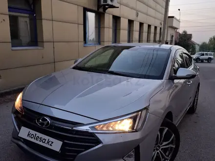 Hyundai Elantra 2019 года за 7 700 000 тг. в Алматы – фото 6