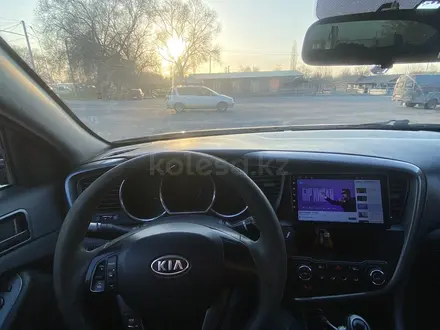 Kia K5 2013 года за 6 000 000 тг. в Алматы – фото 9