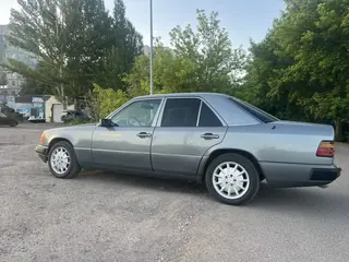 Mercedes-Benz E 250