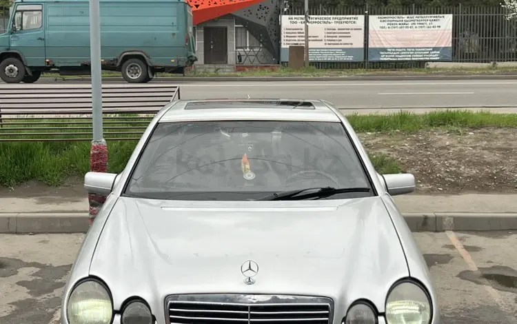 Mercedes-Benz E 230 1996 годаүшін1 800 000 тг. в Алматы