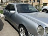 Mercedes-Benz E 230 1996 года за 1 800 000 тг. в Алматы – фото 5