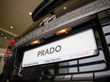 Toyota Land Cruiser Prado Comfort 2023 года за 28 330 000 тг. в Актобе – фото 3
