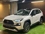 Toyota RAV4 Luxe+ 2025 года за 17 000 000 тг. в Алматы