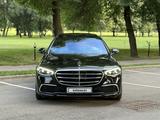 Mercedes-Benz S 580 2021 года за 68 000 000 тг. в Алматы – фото 2