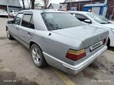 Mercedes-Benz E 300 1989 года за 1 050 000 тг. в Есик – фото 4