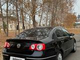 Volkswagen Passat 2010 годаүшін4 800 000 тг. в Астана – фото 3