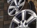 Камри. R 17 на 5x114, 3. Вылет + 35. Ширина 7, 5jj.үшін180 000 тг. в Алматы – фото 14