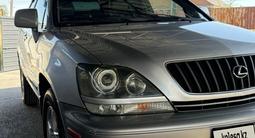 Lexus RX 300 1999 годаүшін4 750 000 тг. в Алматы – фото 3