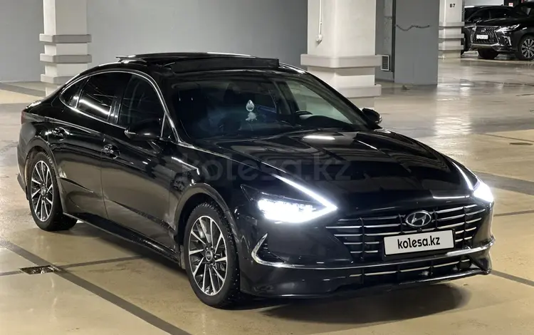 Hyundai Sonata 2020 года за 12 500 000 тг. в Астана