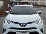 Toyota RAV4 2019 годаүшін11 800 000 тг. в Актау – фото 3