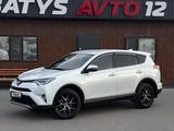 Toyota RAV4 2019 годаүшін11 800 000 тг. в Актау