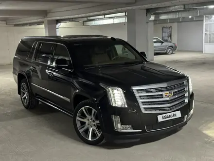 Cadillac Escalade 2016 года за 30 000 000 тг. в Алматы – фото 3