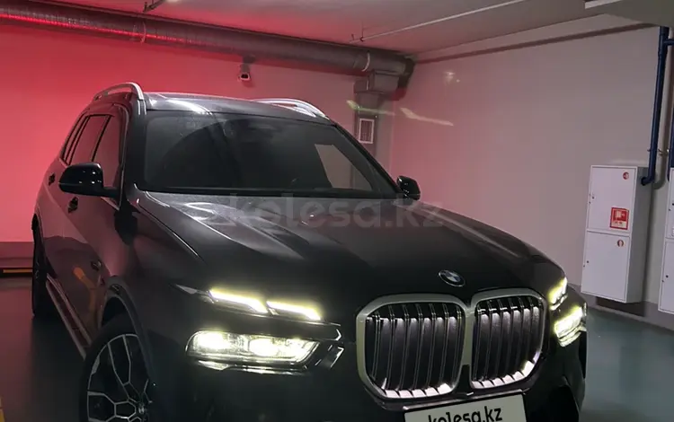 BMW X7 2023 годаүшін71 800 000 тг. в Алматы
