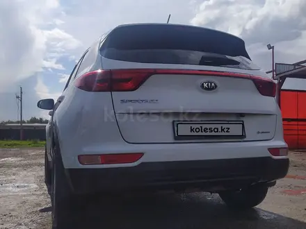 Kia Sportage 2017 года за 8 900 000 тг. в Кокшетау – фото 5