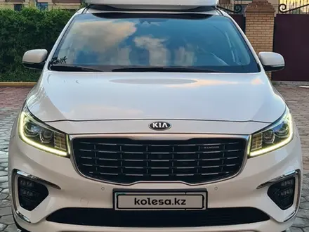 Kia Carnival 2019 года за 14 900 000 тг. в Караганда – фото 3