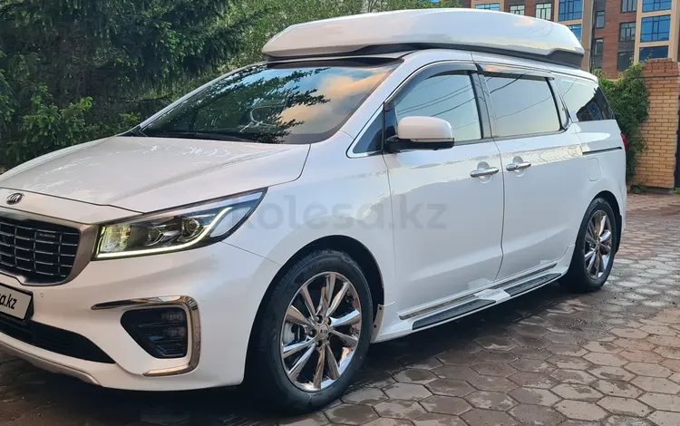 Kia Carnival 2019 года за 14 900 000 тг. в Караганда