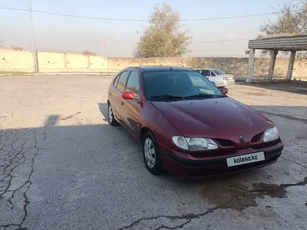 Renault Megane 1996 года за 1 400 000 тг. в Шымкент