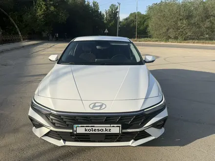 Hyundai Elantra 2025 года за 8 200 000 тг. в Алматы – фото 2