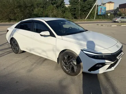 Hyundai Elantra 2025 года за 8 200 000 тг. в Алматы – фото 3