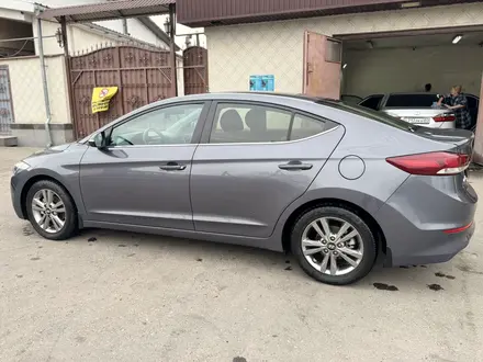 Hyundai Elantra 2018 года за 8 100 000 тг. в Тараз – фото 3