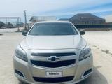 Chevrolet Malibu 2013 года за 3 750 000 тг. в Бейнеу – фото 2