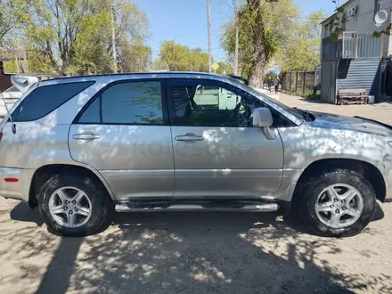 Lexus RX 300 2000 года за 4 950 000 тг. в Актобе – фото 8