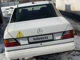 Mercedes-Benz E 230 1991 годаfor1 700 000 тг. в Алматы – фото 2