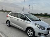 Kia Carens 2014 года за 6 800 000 тг. в Актау – фото 2