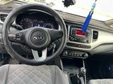 Kia Carens 2014 года за 6 800 000 тг. в Актау