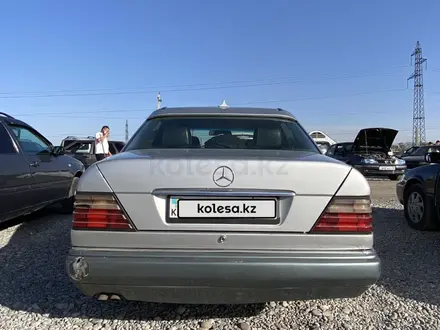 Mercedes-Benz E 280 1994 года за 1 400 000 тг. в Шымкент – фото 4