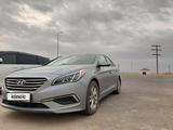 Hyundai Sonata 2016 года за 8 200 000 тг. в Жанаозен – фото 2