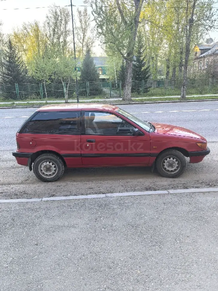 Mitsubishi Colt, 1989