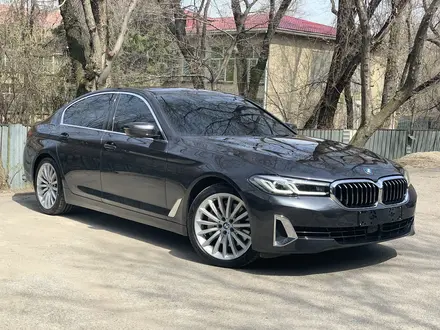 BMW 530 2022 года за 27 800 000 тг. в Алматы – фото 11