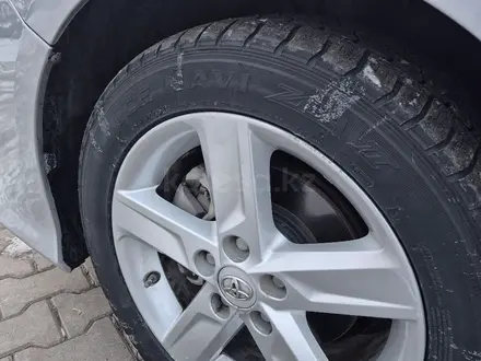 Toyota Camry 2014 года за 6 200 000 тг. в Уральск – фото 8