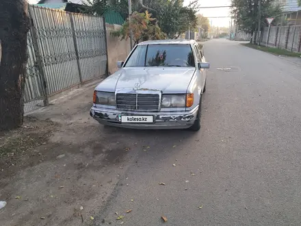 Mercedes-Benz E 200 1991 года за 950 000 тг. в Алматы – фото 8