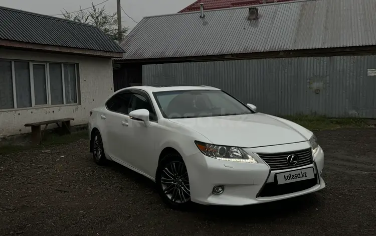 Lexus ES 250 2013 года за 11 800 000 тг. в Алматы