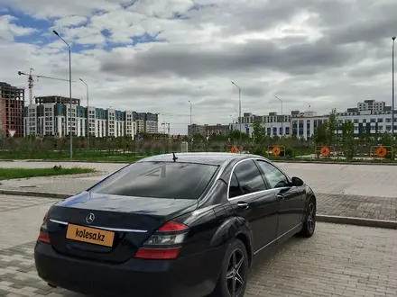 Mercedes-Benz S 350 2006 года за 5 500 000 тг. в Астана