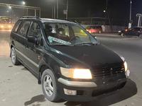 Mitsubishi Space Wagon 1999 годаfor4 000 000 тг. в Алматы