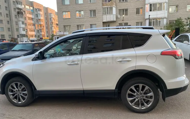 Toyota RAV4 2019 годаүшін13 500 000 тг. в Астана