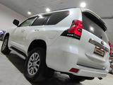 Toyota Land Cruiser Prado 2018 года за 24 800 000 тг. в Алматы – фото 2