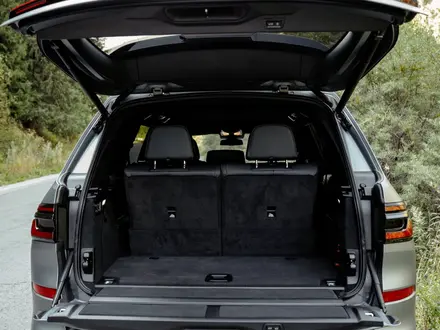 BMW X7 2023 года за 75 500 000 тг. в Алматы – фото 23