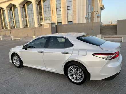 Toyota Camry 2020 года за 15 500 000 тг. в Туркестан – фото 9