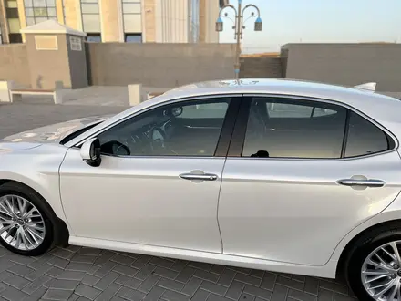 Toyota Camry 2020 года за 15 500 000 тг. в Туркестан – фото 34