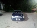 Mercedes-Benz E 280 1996 годаүшін2 200 000 тг. в Астана