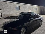 BMW 528 1997 года за 3 000 000 тг. в Жанаозен – фото 4