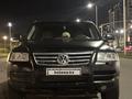 Volkswagen Touareg 2007 года за 4 500 000 тг. в Астана