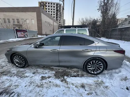 Lexus ES 250 2020 года за 21 000 000 тг. в Алматы – фото 7